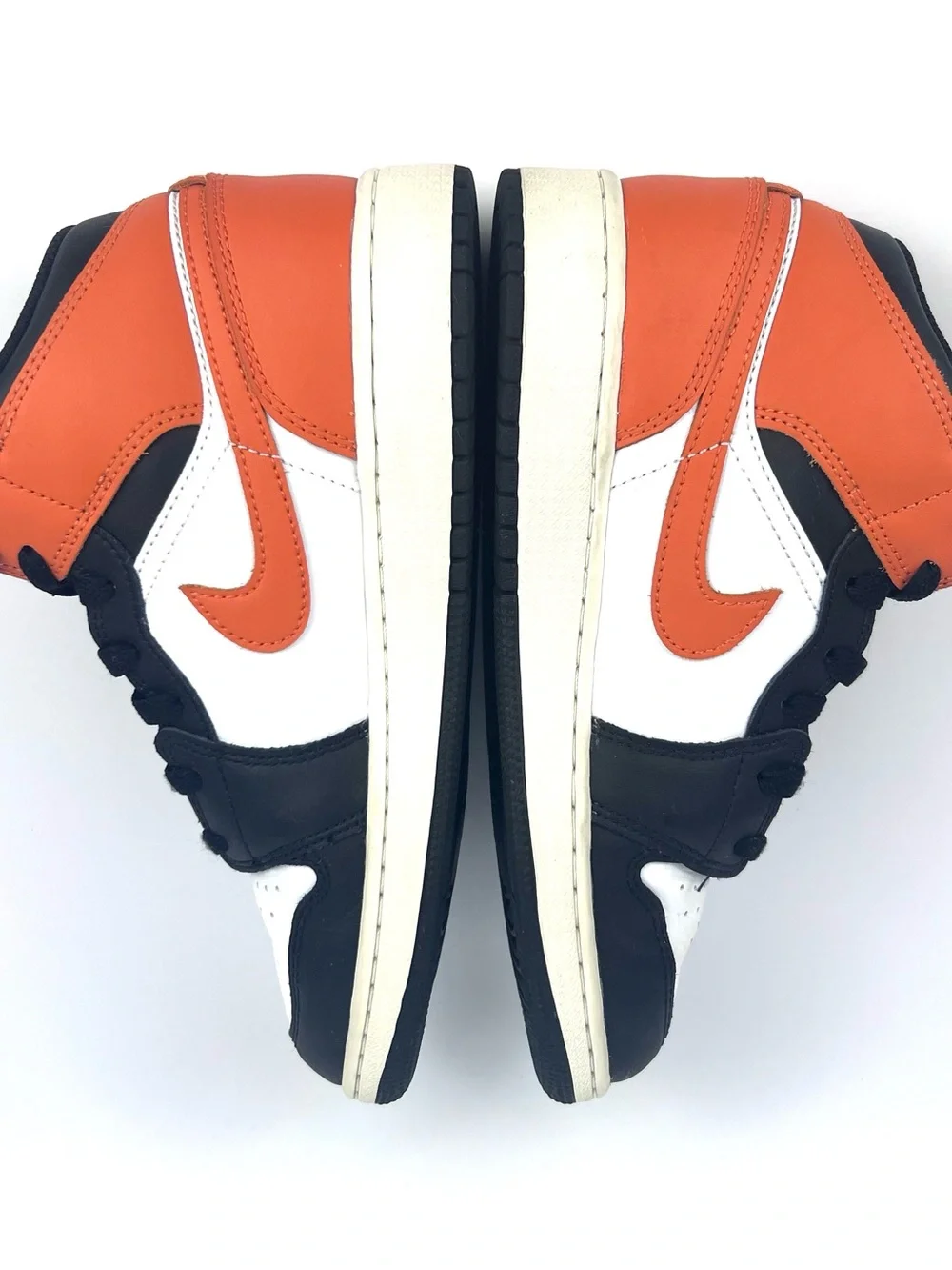 Nike Air Jordan 1 Mid - Orange/Black/White Kids Sneakers